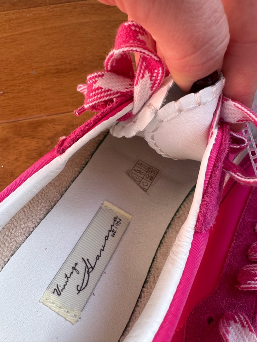 NWT Vintage Havana Hot Pink Low Top Sneakers Sz 9 (no original box) - Picture 8 of 11